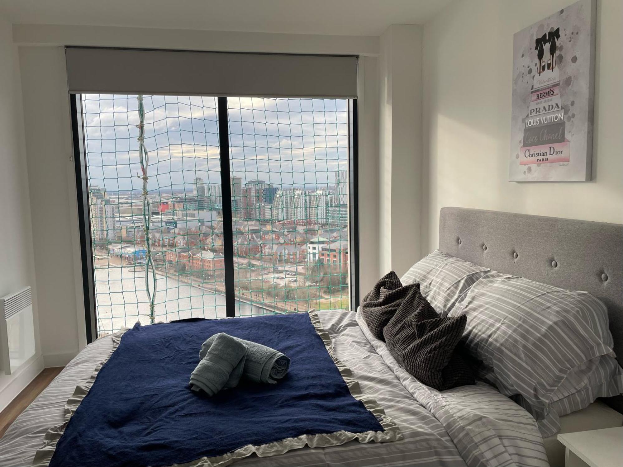 Quayside Penthouse 2 Bedroom Ensuite Near Media City & Manchester United Εξωτερικό φωτογραφία