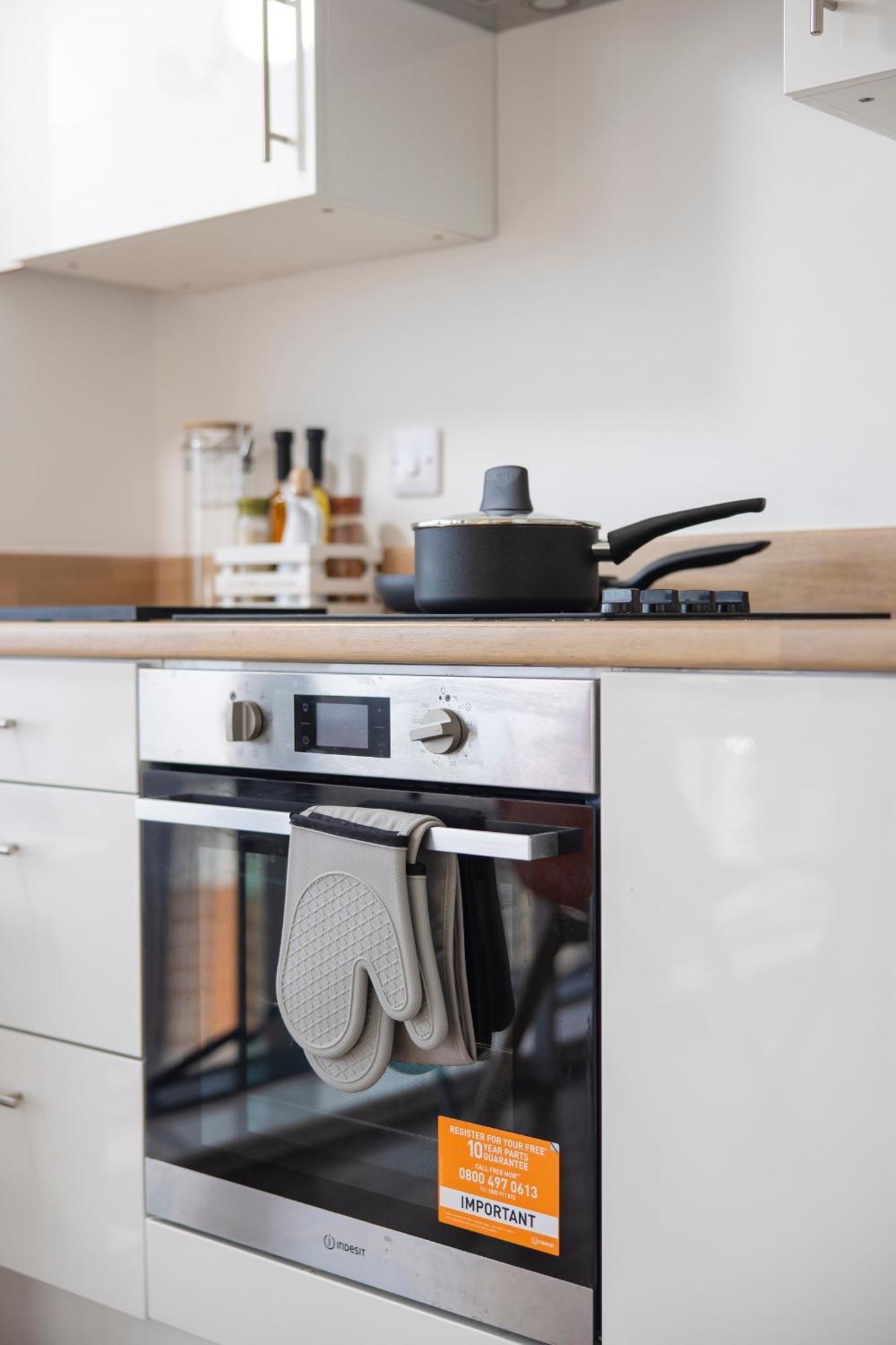 Quayside Penthouse 2 Bedroom Ensuite Near Media City & Manchester United Εξωτερικό φωτογραφία